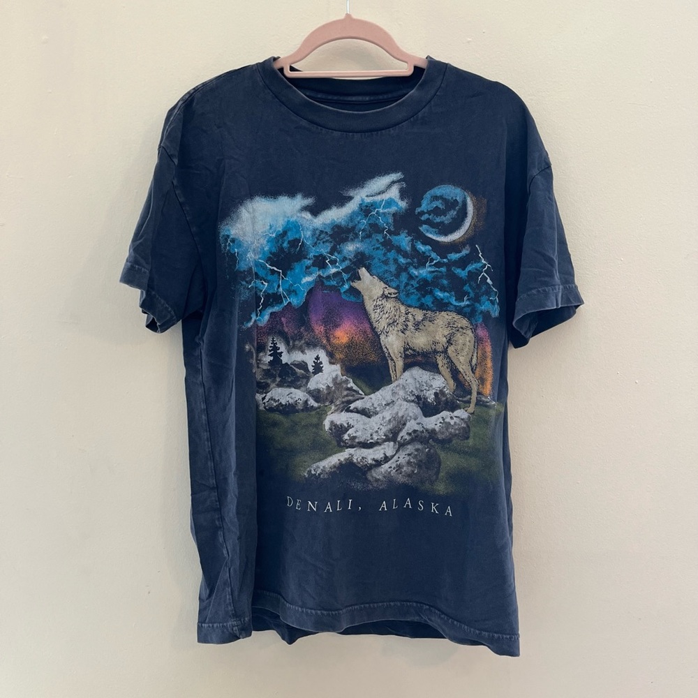 Wolf shirt